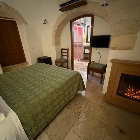 Tipico بيت ضيافة ألبيروبيللو